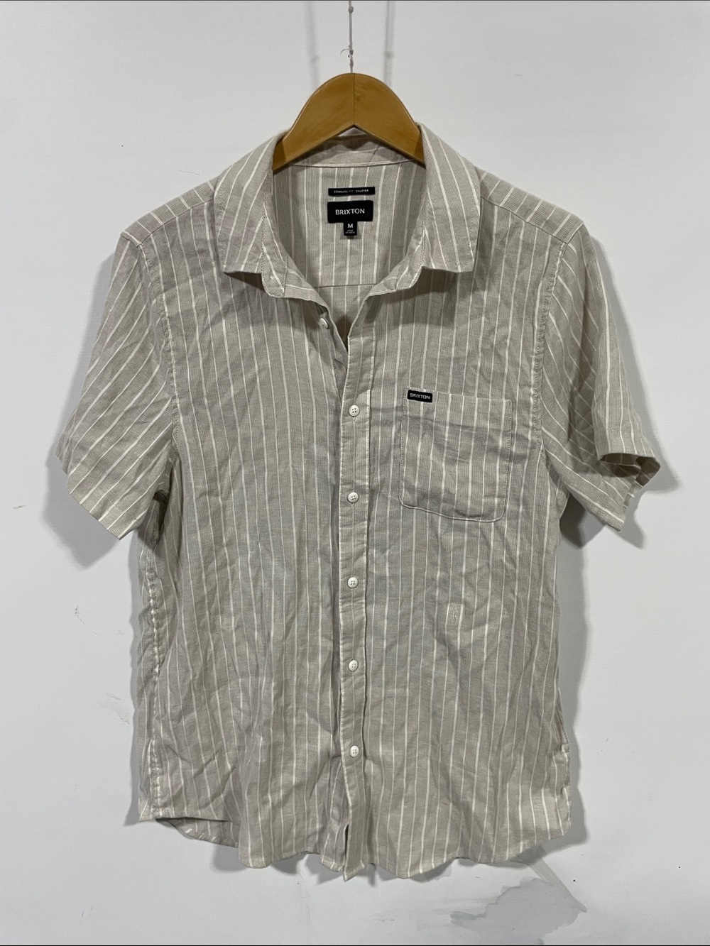 Brixton Short-Sleeve Striped Button-Down Shirt in Beige and White